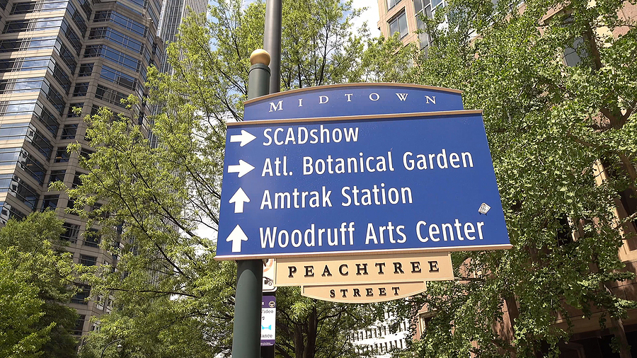 Wayfinding Signs Bakersfield, CA Custom Outdoor Wayfinding Signage